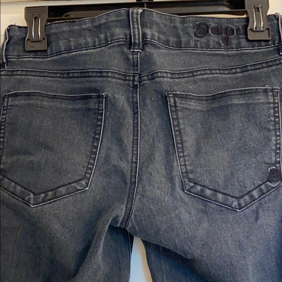 Jeans - Picture 3 of 4